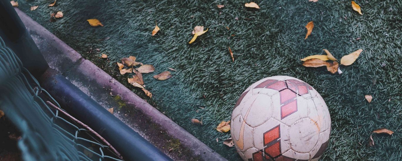 Dalla partita all’allenamento: scegliere la maglia giusta per performare al meglio