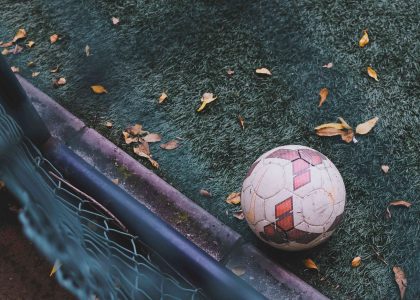 Dalla partita all’allenamento: scegliere la maglia giusta per performare al meglio