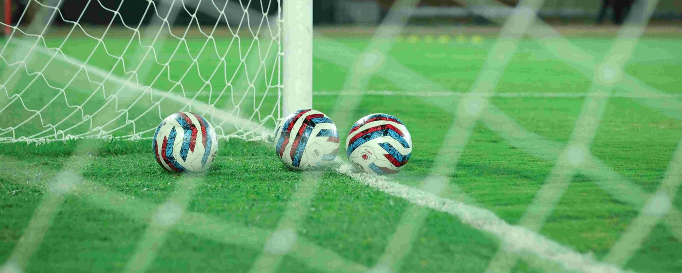 Prima sconfitta casalinga per l’Ajax: 0–2 contro l’AZ, la situazione in Eredivisie si complica
