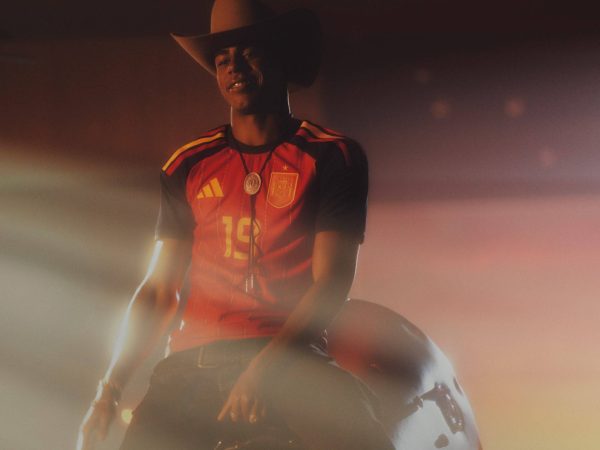 Is een Lamine Yamal Spanje shirt de moeite waard?